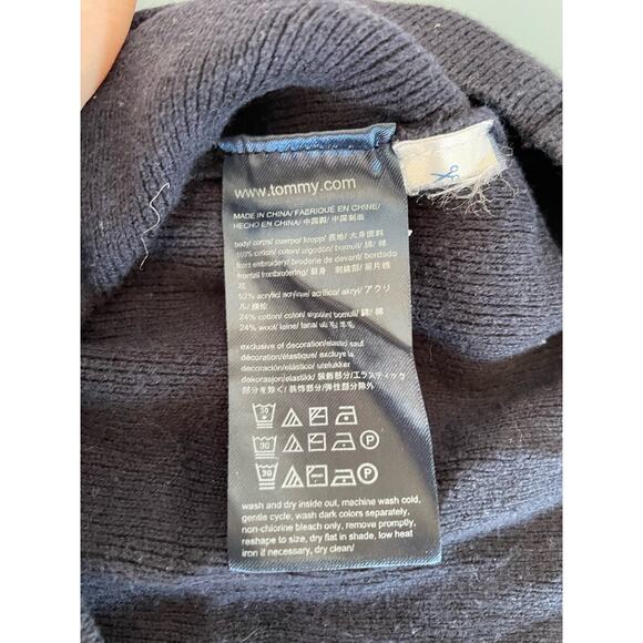 Tommy Hilfiger womens blue Sweater with embroidered logo size M - Picture 8 of 8